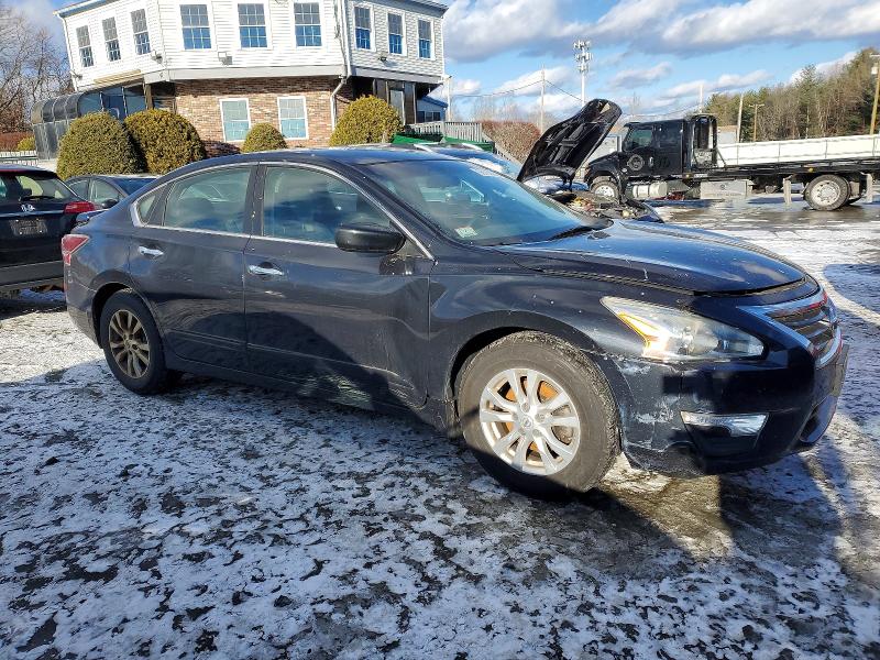 Photo 4 from auction – 2015 NISS ALTIMA with VIN 1N4AL3AP1FN335584