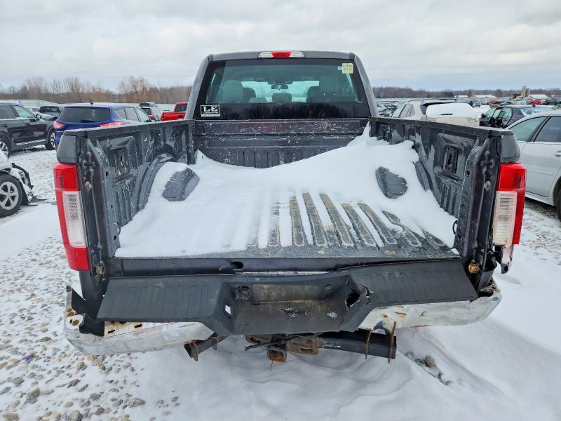 Photo 6 from auction – 2017 FORD F250 with VIN 1FT7W2BT7HEE44054