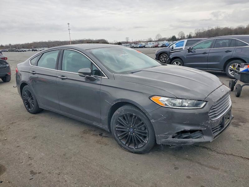 Photo 4 from auction – 2016 FORD FUSION SE with VIN 3FA6P0H91GR272890