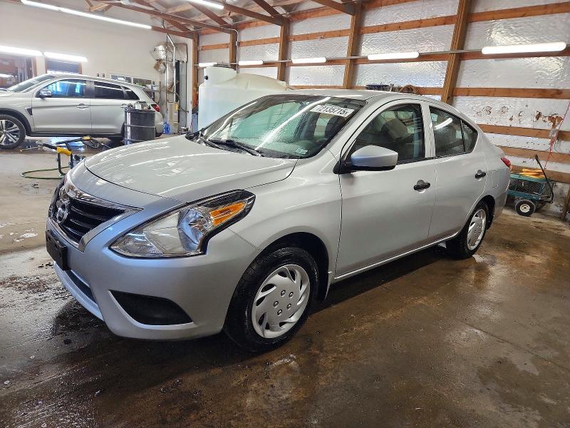 NISSAN VERSA S 2018 with VIN 3N1CN7AP0JL834313 - Photo from auction
