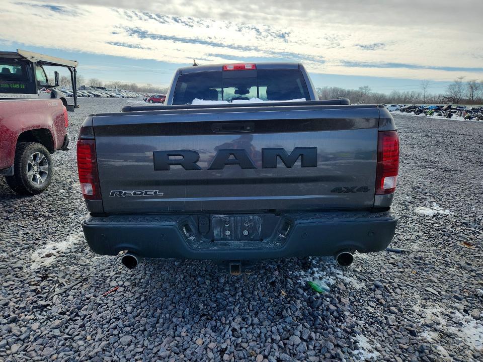 Photo 6 from auction – 2017 RAM 1500 with VIN 1C6RR7YT3HS759771