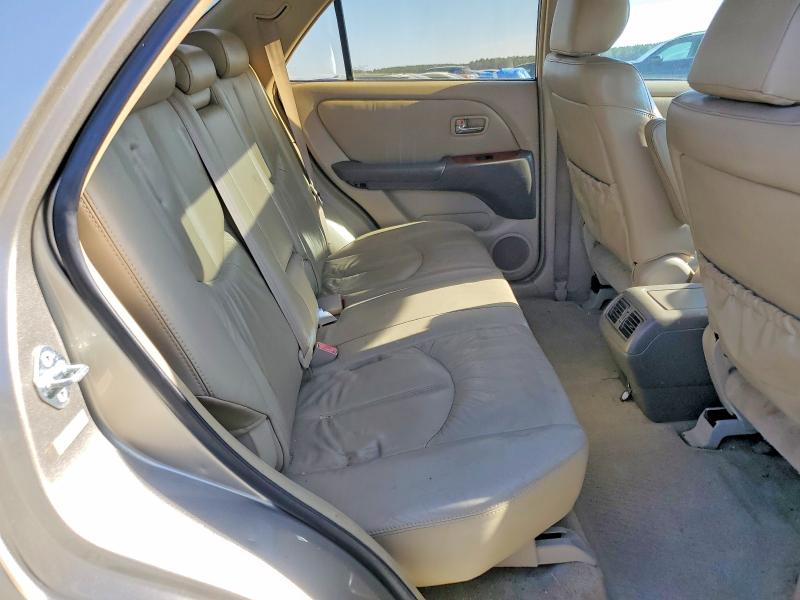 Photo 11 from auction – 2002 LEXUS RX 300 with VIN JTJHF10U420251243