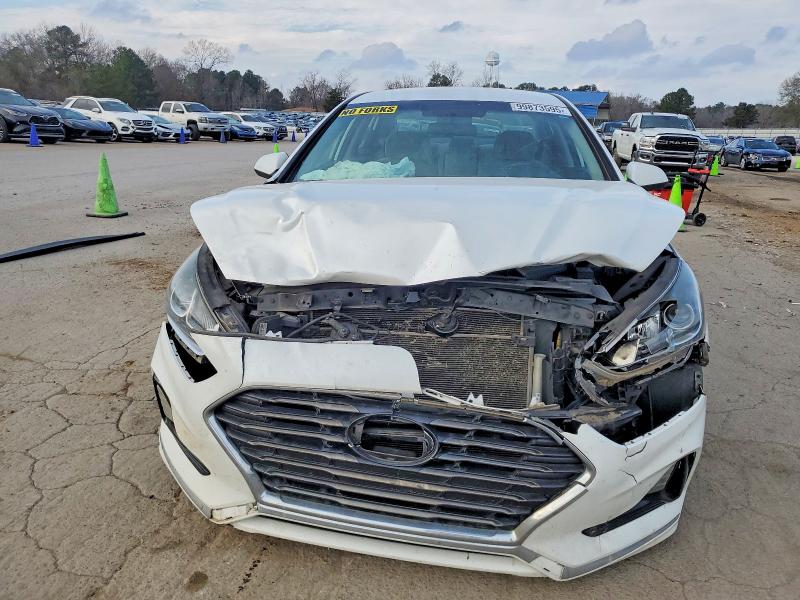 Photo 5 from auction – 2018 HYUNDAI SONATA with VIN 5NPE24AF9JH718385