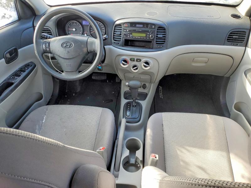 Photo 8 from auction – 2010 HYUNDAI ACCENT with VIN KMHCN4BC6AU434927