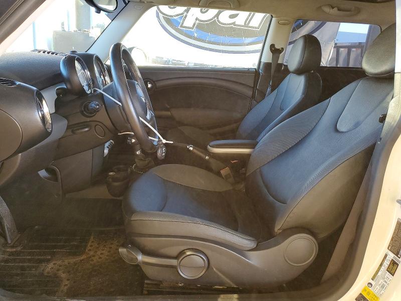 Photo 7 from auction – 2010 MINI COOPER with VIN WMWMF3C56ATZ21919