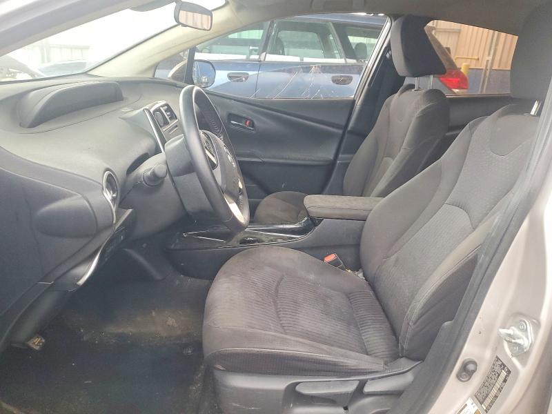 Photo 7 from auction – 2018 TOYOTA PRIUS PRIM with VIN JTDKARFP0J3089261