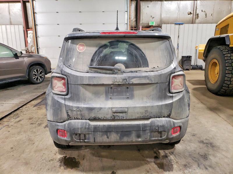 Photo 6 from auction – 2023 JEEP RENEGADE A with VIN ZACNJDE12PPP10143