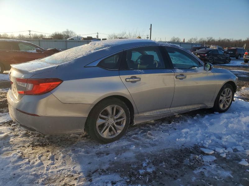 Photo 3 from auction – 2018 HONDA ACCORD with VIN 1HGCV1F14JA001833