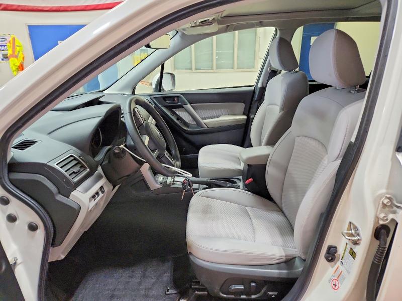 Photo 7 from auction – 2017 SUBARU FORESTER 2 with VIN JF2SJAEC4HH432782