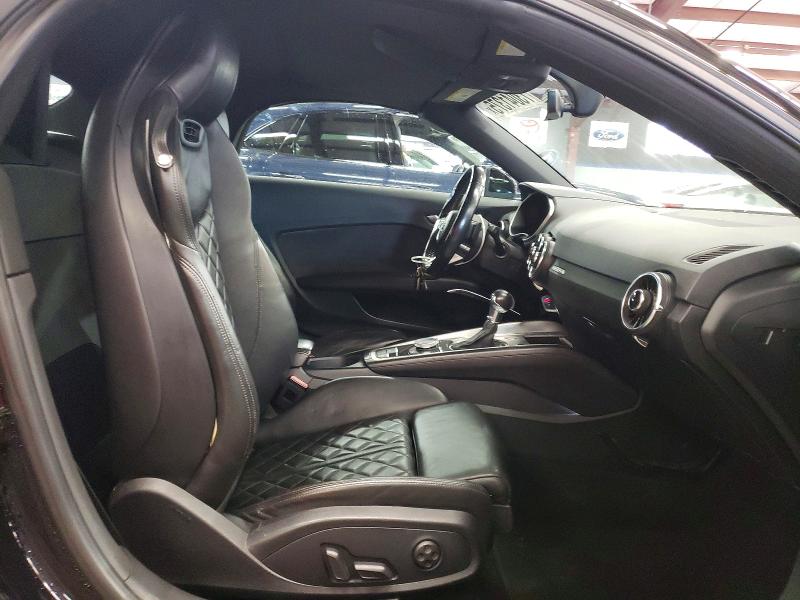 Photo 10 from auction – 2017 AUDI TT with VIN TRUT5CFVXH1006578