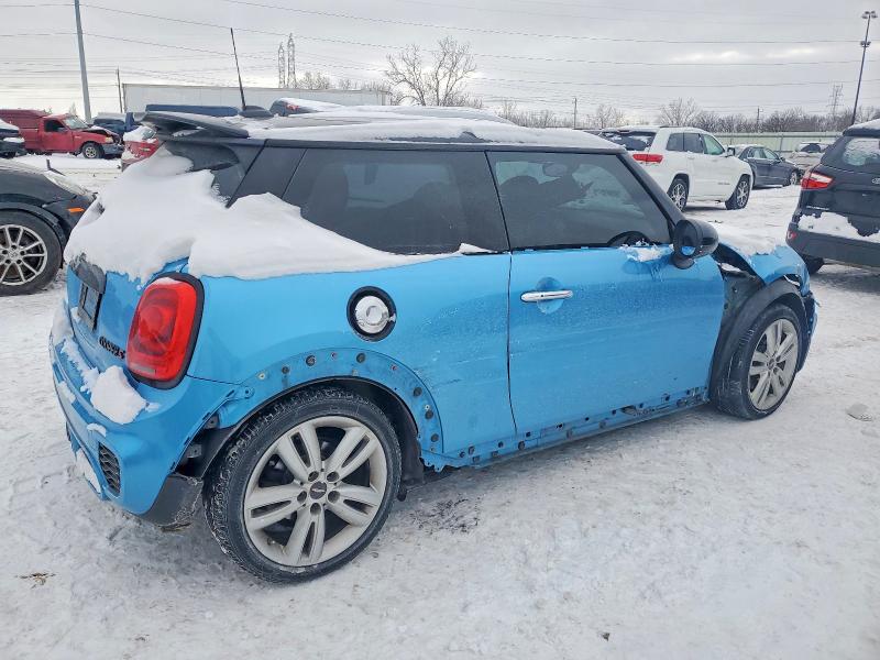Photo 3 from auction – 2015 MINI COOPER with VIN WMWXP7C57F2A37327
