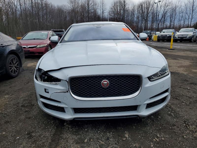 Zdjęcie 5 z aukcji – 2018 JAGUAR XE z VIN SAJAN4EV3JCP17768