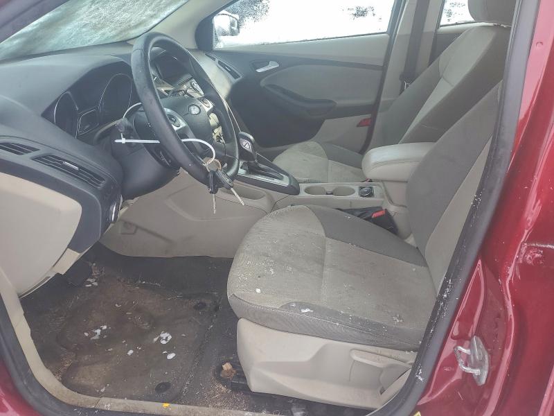 Foto 7 de la subasta – 2014 FORD FOCUS SE con VIN 1FADP3K23EL327002