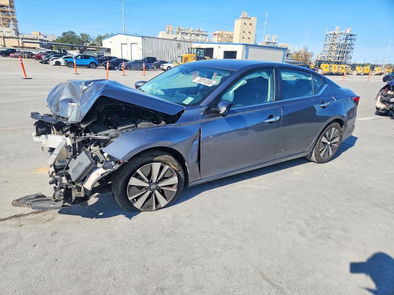 NISSAN ALTIMA 2022 with VIN 1N4BL4DV2NN325195 - Photo from auction