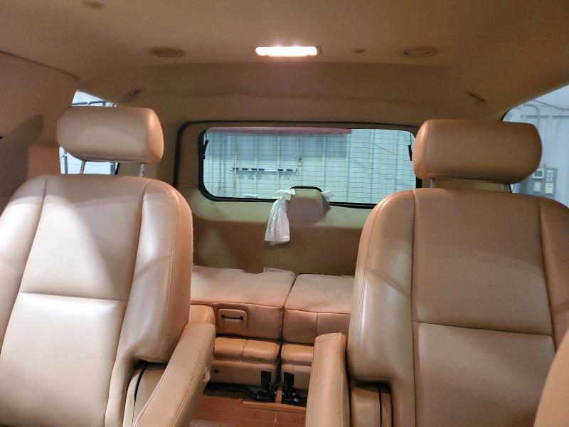 Photo 10 from auction – 2010 GMC YUKON DENA with VIN 1GKUKEEF4AR131505