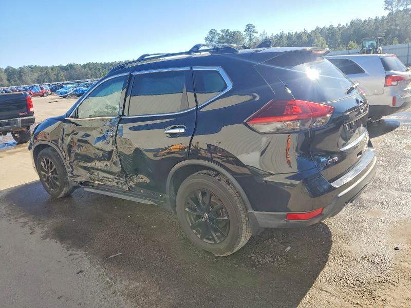 Photo 2 from auction – 2018 NISSAN ROGUE S with VIN 5N1AT2MT0JC810199