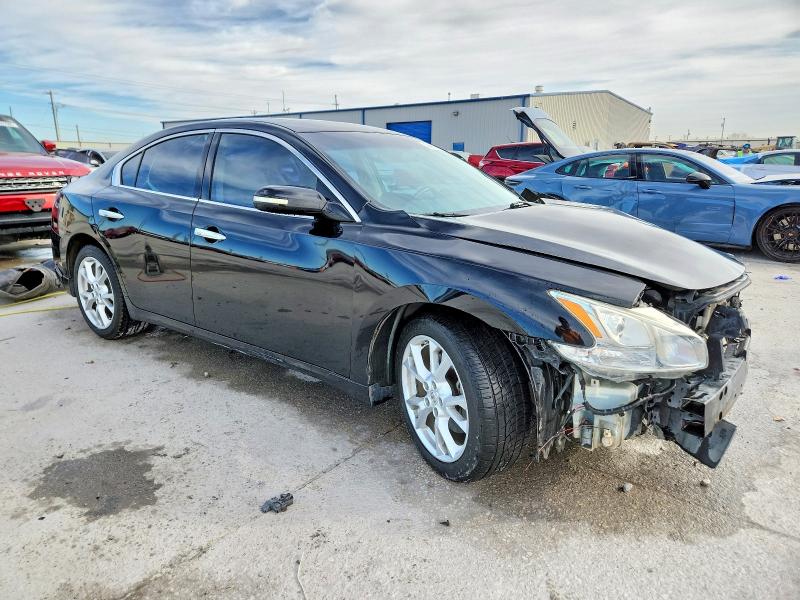 Photo 4 from auction – 2012 NISSAN MAXIMA S with VIN 1N4AA5AP5CC839578