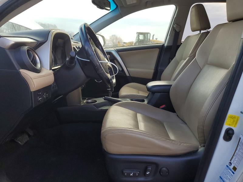 Photo 7 from auction – 2015 TOYOTA RAV4 XLE with VIN JTMDFREV1FD101994