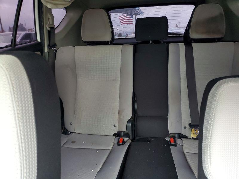Photo 10 from auction – 2016 TOYOTA RAV4 XLE with VIN JTMWFREV6GJ089644