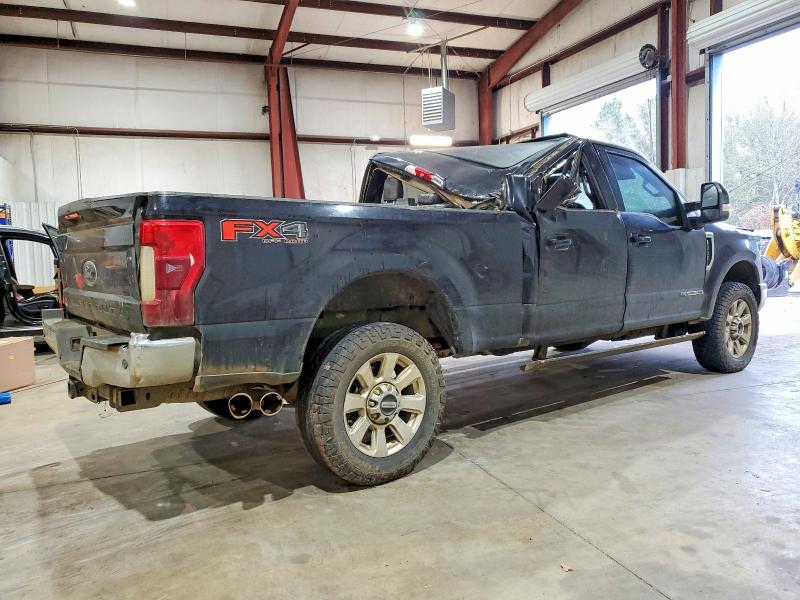 Photo 3 from auction – 2017 FORD F250 with VIN 1FT7W2BT6HEC68856