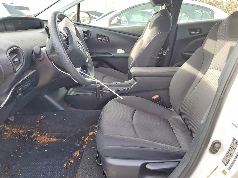 Photo 7 from auction – 2017 TOYOTA PRIUS with VIN JTDKBRFU4H3054221