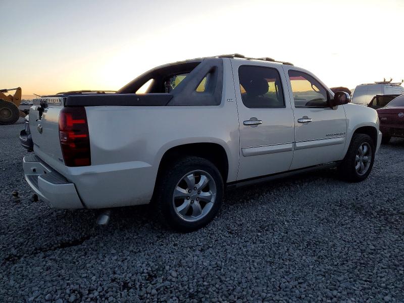 Photo 3 from auction – 2008 CHEVROLET AVALANCHE with VIN 3GNFK12308G246076