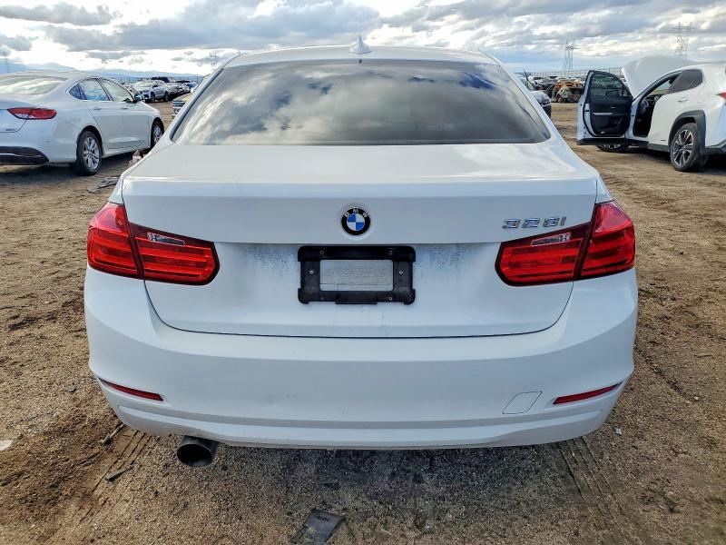 Photo 6 from auction – 2015 BMW 328 I with VIN WBA3A5G54FNS90437