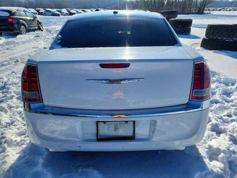 Photo 6 from auction – 2013 CHRYSLER 300 with VIN 2C3CCAAG5DH699069