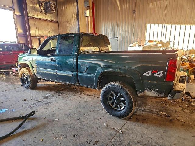 Photo 2 from auction – 2004 CHEVROLET SILVERADO with VIN 1GCHK291X4E109482