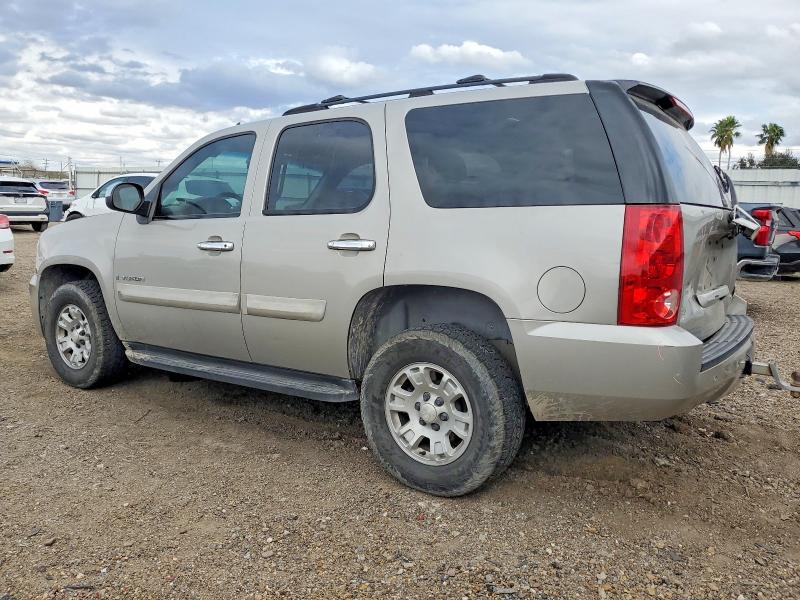 Photo 2 from auction – 2007 GMC YUKON with VIN 1GKFK13067J119136