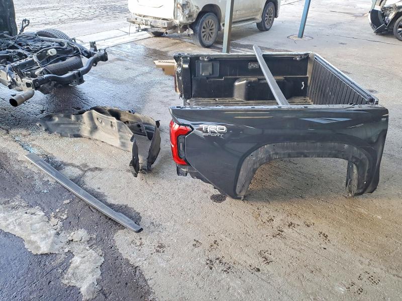 Photo 12 from auction – 2024 TOYOTA TACOMA with VIN 3TMLB5JN5RM010368