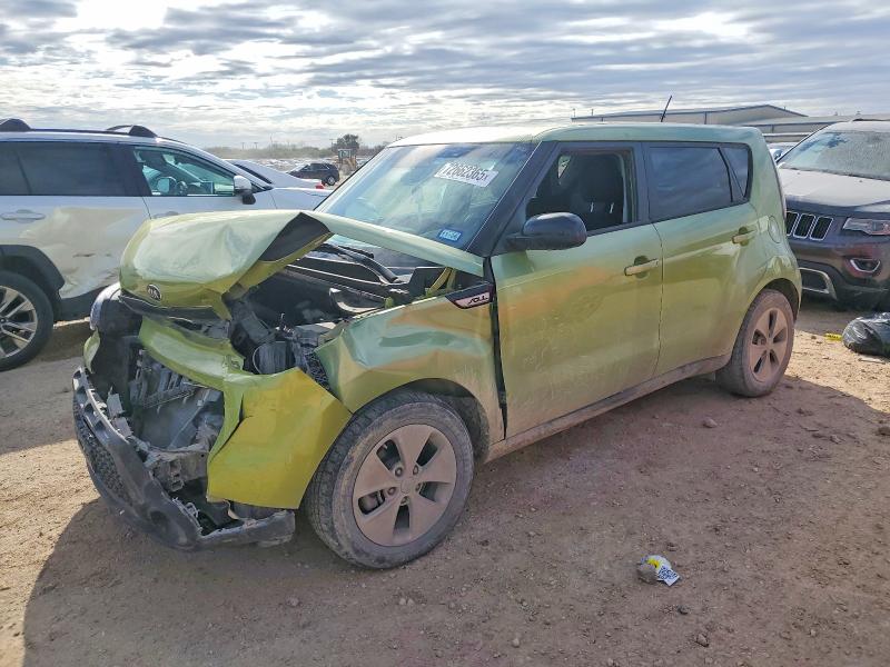 KIA SOUL 2016 with VIN KNDJN2A26G7824152 - Photo from auction