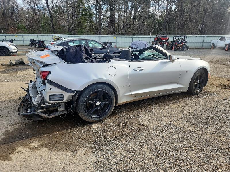 Photo 3 from auction – 2019 CHEVROLET CAMARO LS with VIN 1G1FB3DS3K0141352