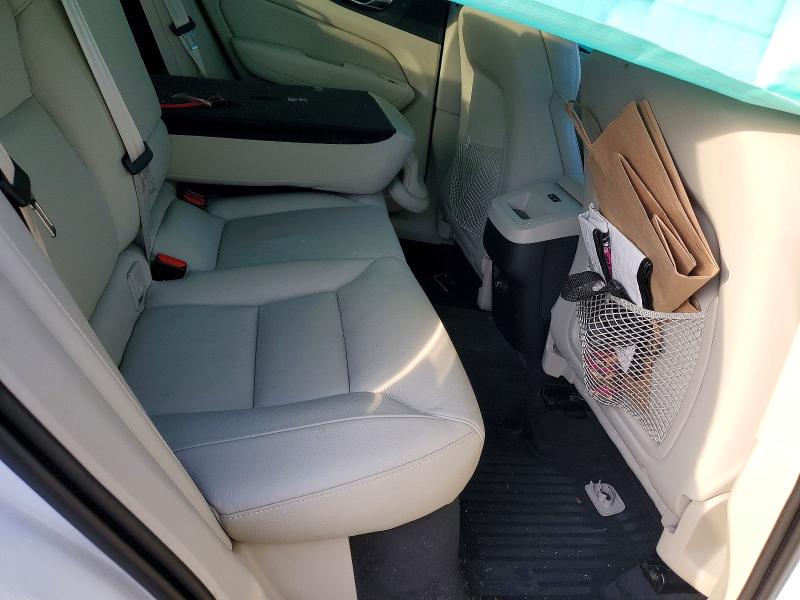 Photo 11 from auction – 2019 VOLVO XC60 T6 MO with VIN LYVA22RKXKB214157