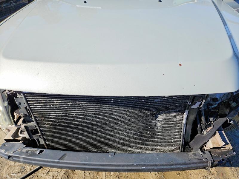 Photo 12 from auction – 2008 FORD ESCAPE XLT with VIN 1FMCU03158KD91647