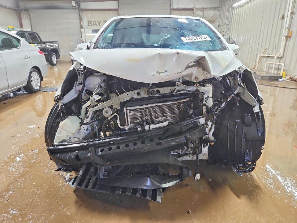 Photo 5 from auction – 2016 NISSAN VERSA NOTE with VIN 3N1CE2CPXGL405902