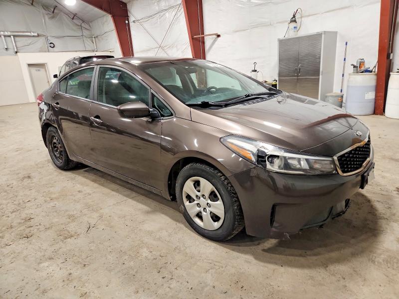 Photo 4 from auction – 2017 KIA FORTE LX with VIN 3KPFK4A78HE146737