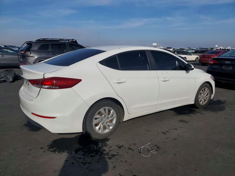 Photo 3 from auction – 2018 HYUNDAI ELANTRA with VIN 5NPD74LF3JH347329