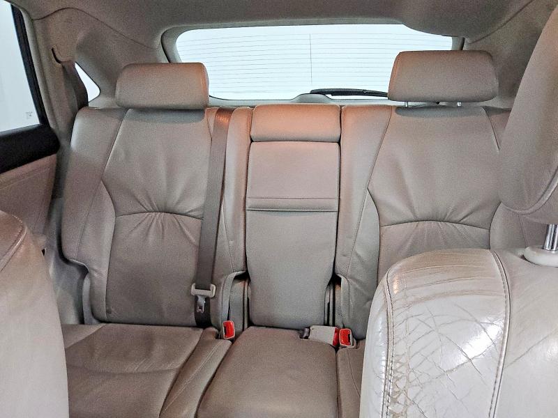 Photo 10 from auction – 2005 LEXUS RX 330 with VIN 2T2HA31UX5C044292