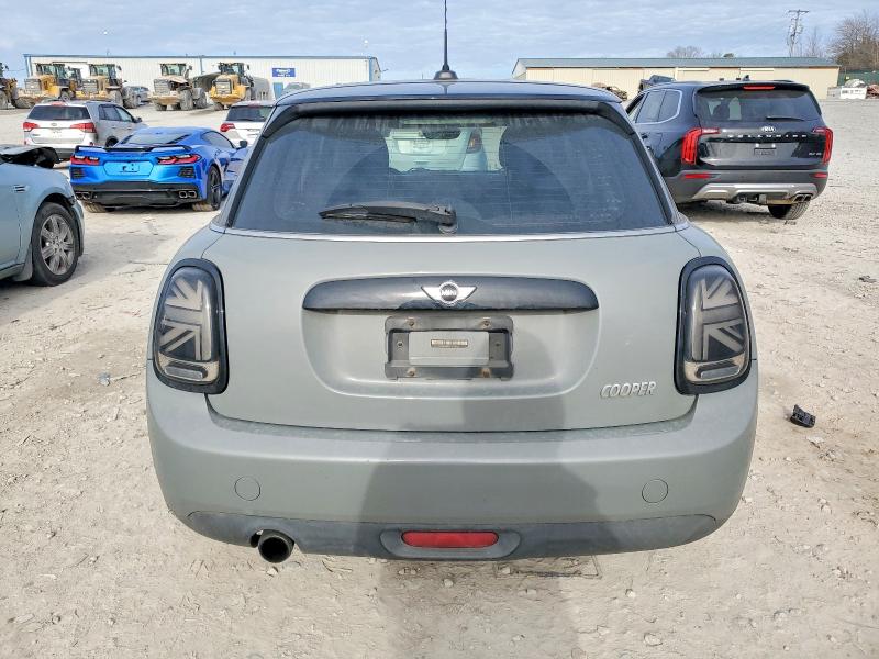 Photo 6 from auction – 2016 MINI COOPER with VIN WMWXU1C51G2D08311