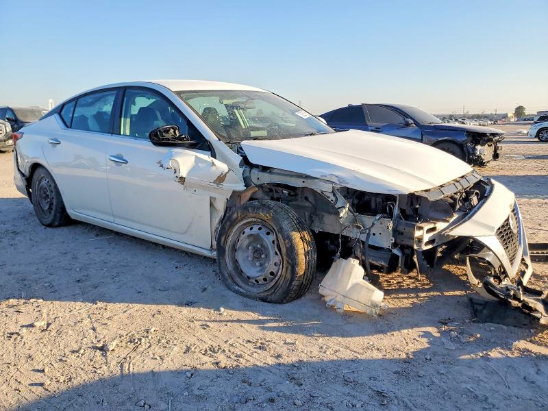Photo 4 from auction – 2020 NISSAN ALTIMA with VIN 1N4BL4BV9LC230242