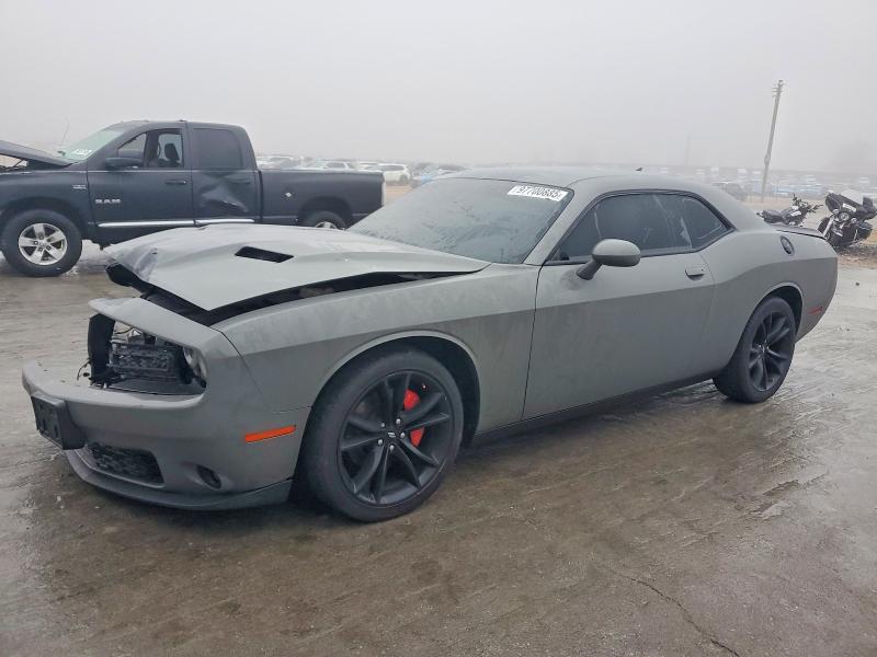 DODGE CHALLENGER 2017 with VIN 2C3CDZBT0HH573165 - Photo from auction