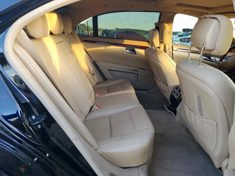 Photo 10 from auction – 2012 MERCEDES-BENZ S 550 with VIN WDDNG7DB3CA477306