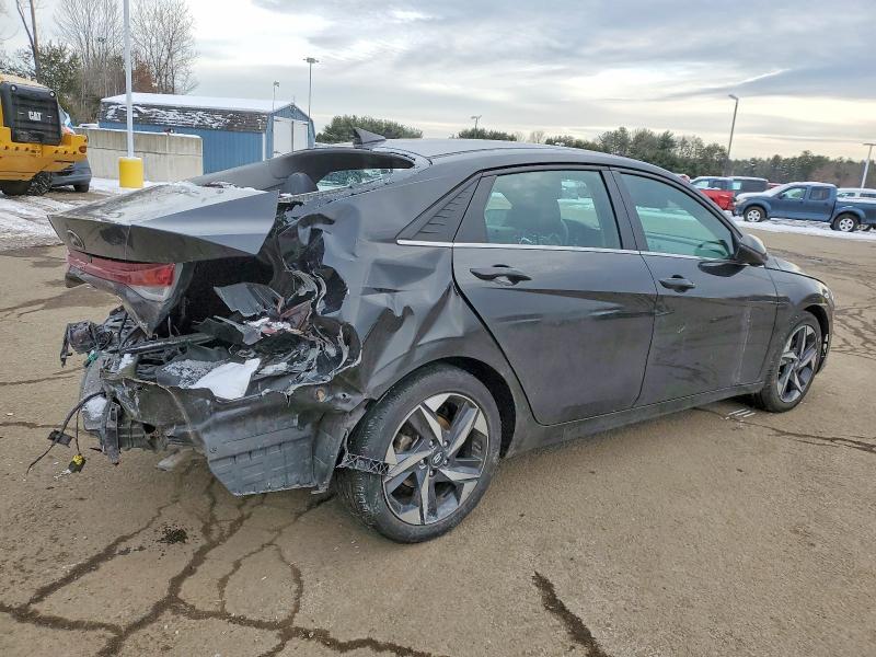 Photo 3 from auction – 2023 HYUNDAI ELANTRA with VIN 5NPLP4AG4PH117699