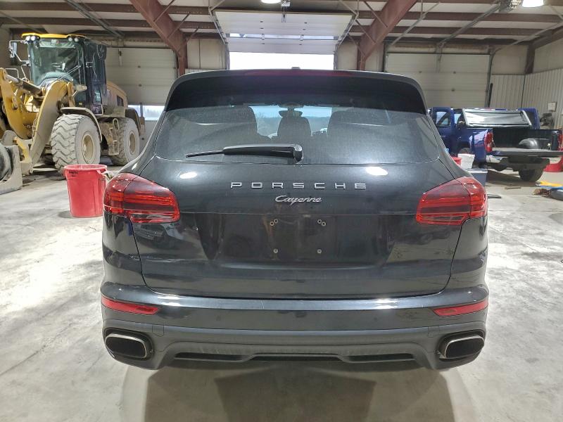 Photo 6 from auction – 2016 PORSCHE CAYENNE with VIN WP1AA2A20GKA36961