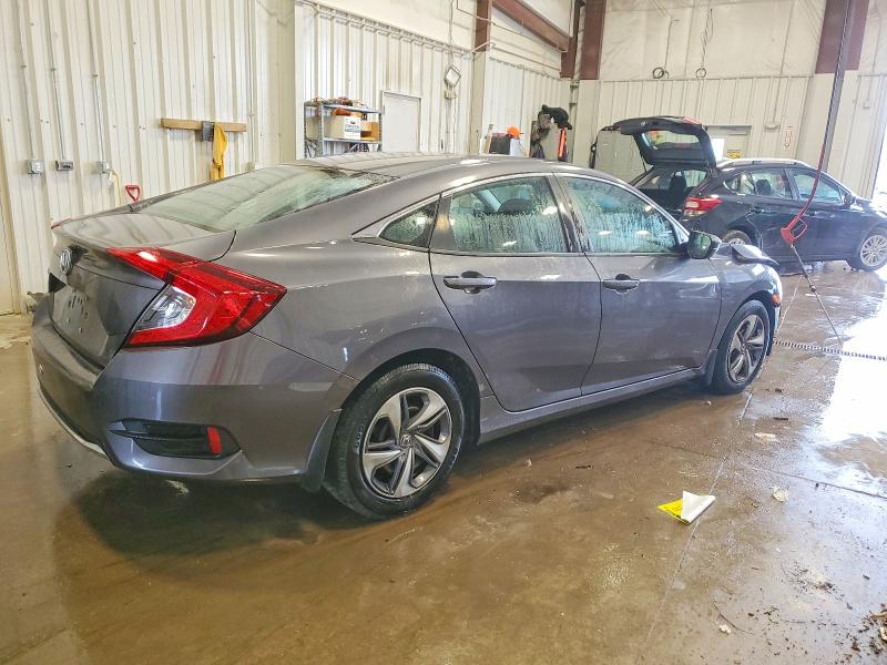 Photo 3 from auction – 2019 HONDA CIVIC with VIN 2HGFC2F6XKH589955