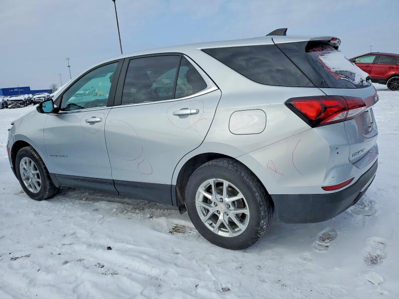 Photo 2 from auction – 2022 CHEVROLET EQUINOX with VIN 3GNAXUEV3NL200934