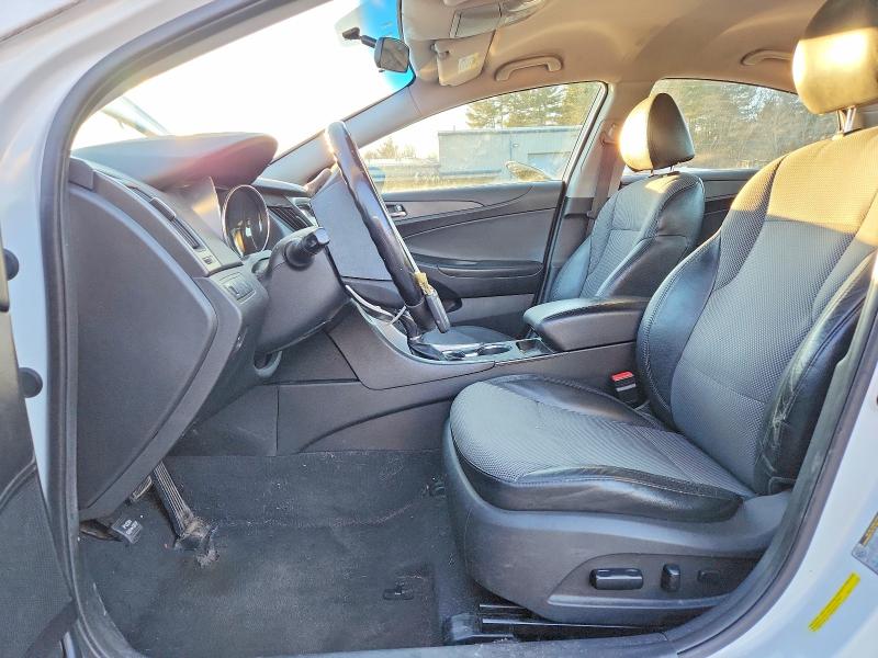 Photo 7 from auction – 2011 HYUNDAI SONATA SE with VIN 5NPEC4AC8BH090548