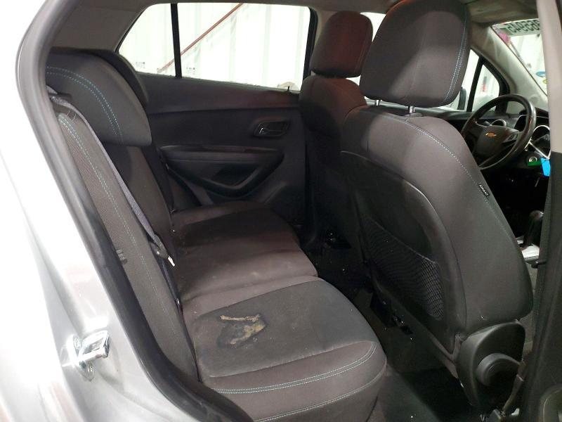 Photo 11 from auction – 2016 CHEVROLET TRAX LS with VIN KL7CJNSB2GB654774