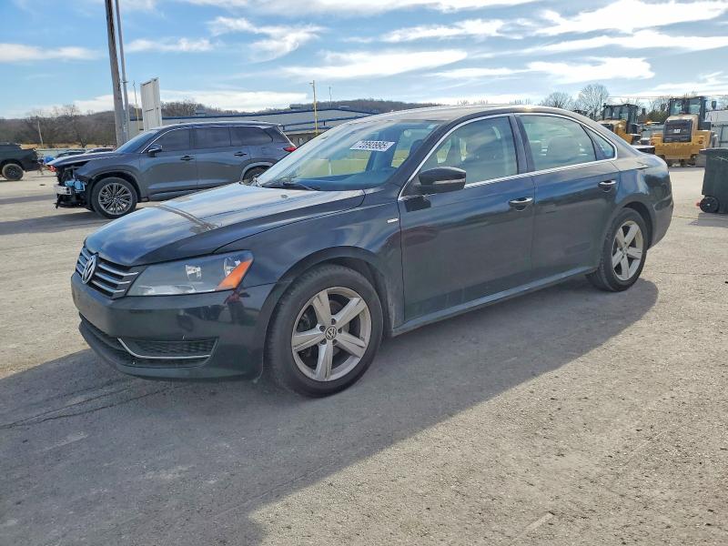 VOLKSWAGEN PASSAT S 2014 with VIN 1VWAS7A32EC028160 - Photo from auction